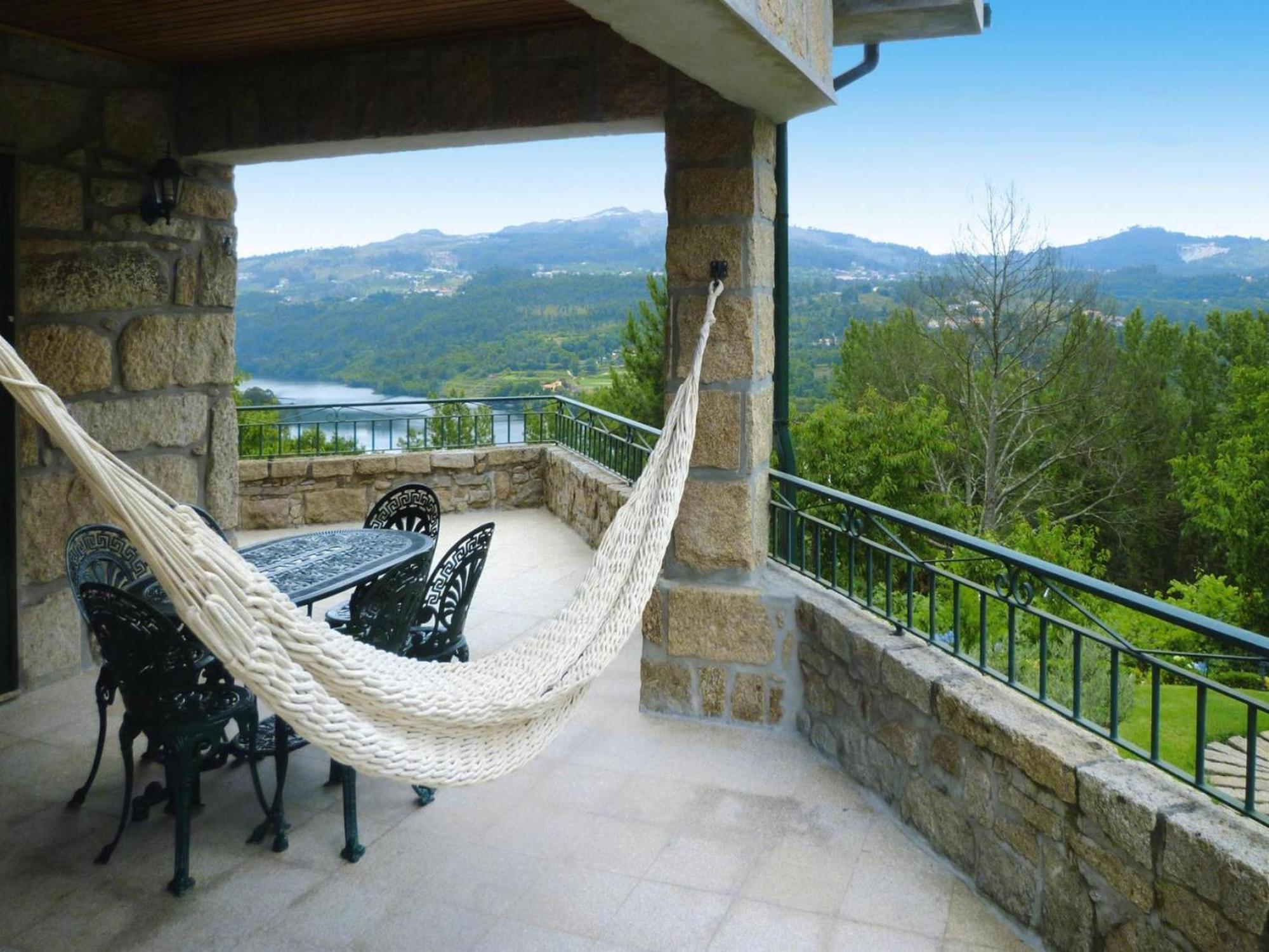 Holiday Home, Luzim ภายนอก รูปภาพ
