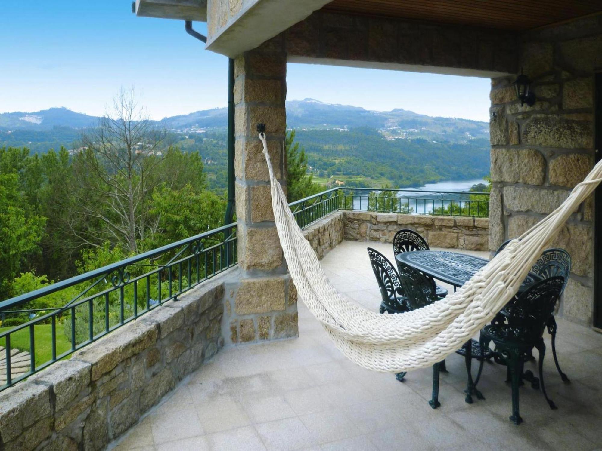 Holiday Home, Luzim ภายนอก รูปภาพ